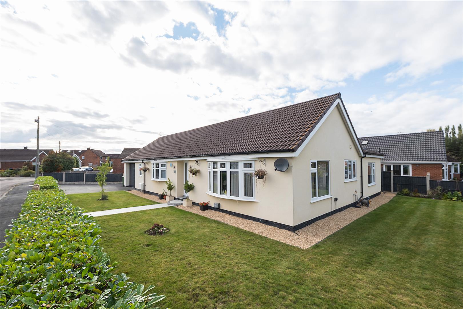 3 bedroom  Detached Bungalow for Sale in Waverton